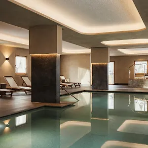 https://hotel-monte-cherz.hotelinveneto.com